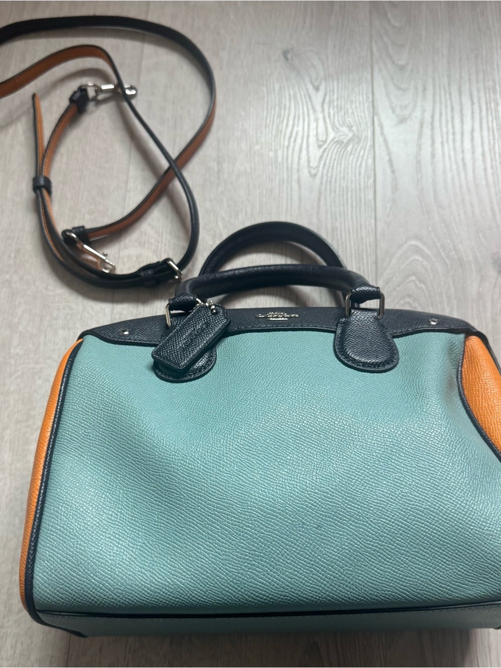 GUC Coach | Mini Bennett | Color block Satchel | Crossbody